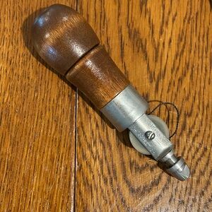 Lock stitch sewing AWL